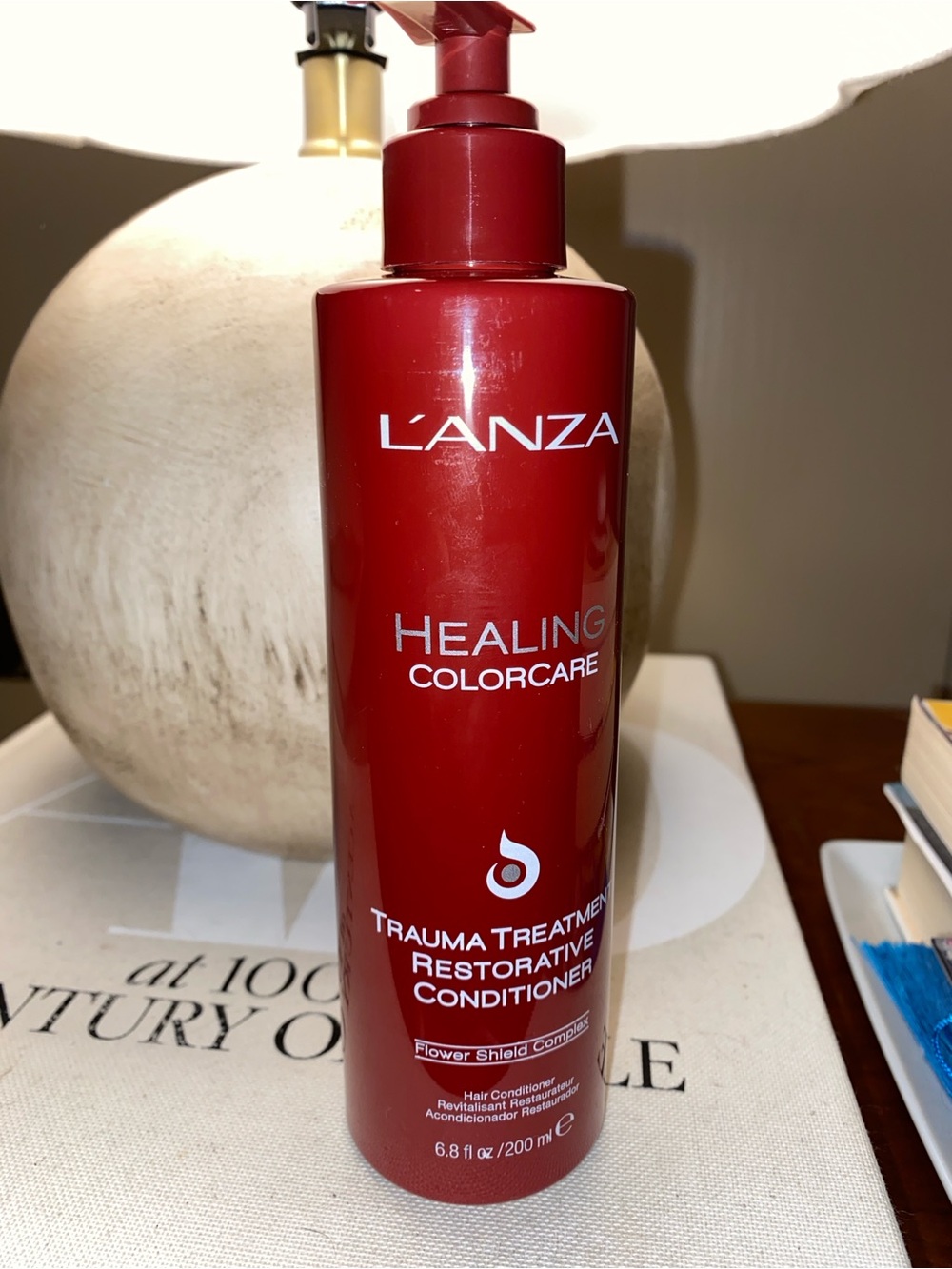 Lanza Healing ColorCare Trauma Treatment Restorative Conditioner - Picture 2 of 3